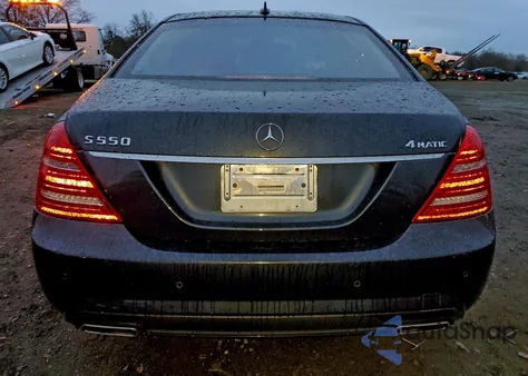 2013 Mercedes-Benz S 550 4Matic из США, поврежденный, VIN WDDNG9EB8DA518993